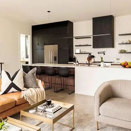 Nash Chic Near Dt Rooftop Luxe Comfort *