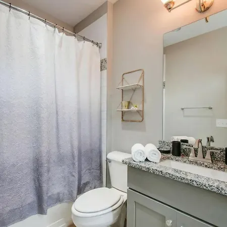 Close To The Gulch - Book Today Holiday home Nashville
