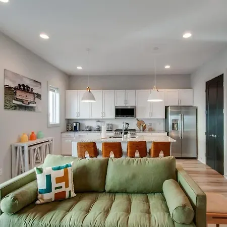 Holiday home East Nash Lux - 13 Beds & Views