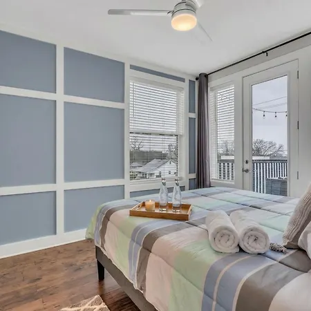 Holiday home New Luxe 4br 12 Beds - Roofdeck Views - Chefs Kitchen