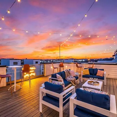 New Nash Eras - Rooftop Decks With Hot Tub - 15 Beds * Nashville