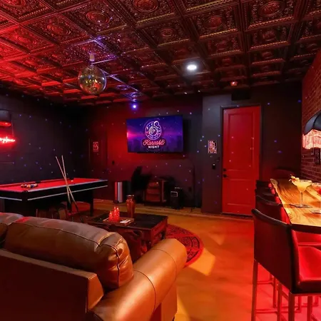 New We Roll Rooftop - Hot Tub With Views - 13 Beds Nashville
