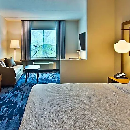 Fairfield & By Marriott Airport Nashville