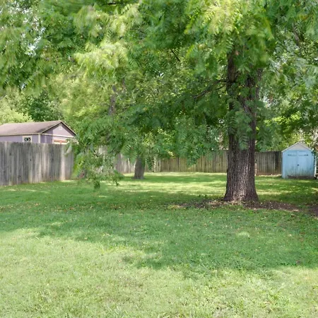 East Nash 3br Fenced Yard , Deck , Parking , Pets * Nashville