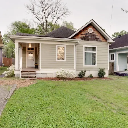 East Nash 3br Fenced Yard , Deck , Parking , Pets