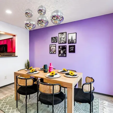 Chic Retreat, River Views And Vip Vibes Apartment *