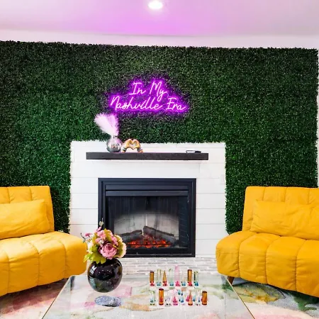 Apartment Chic Retreat, River Views And Vip Vibes Nashville