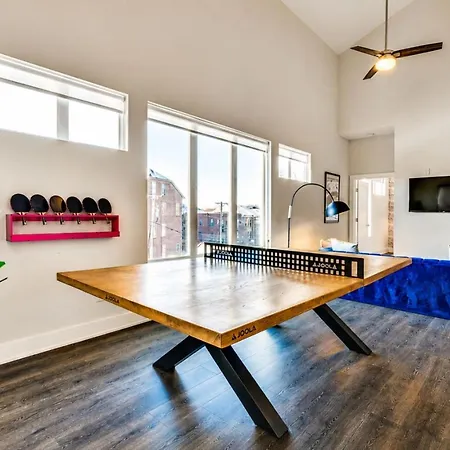 Apartment West End 4 Bd L 4bath Walk To Bars-close To Broadway *