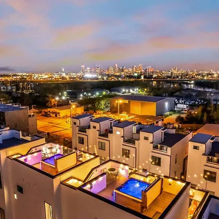 Taylor Swift Inspired Hot Tub Rooftop Deck Views * Nashville