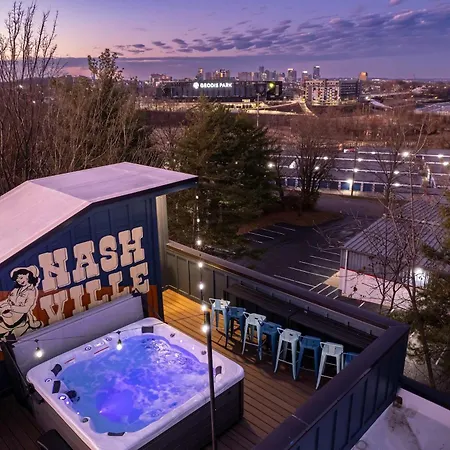 Rooftop Deck Hot Tub Game Downtown * Nashville