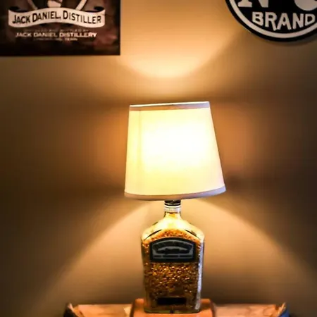 The Tennessee Whiskey In West End-vandy- Uber To Broadway Nashville