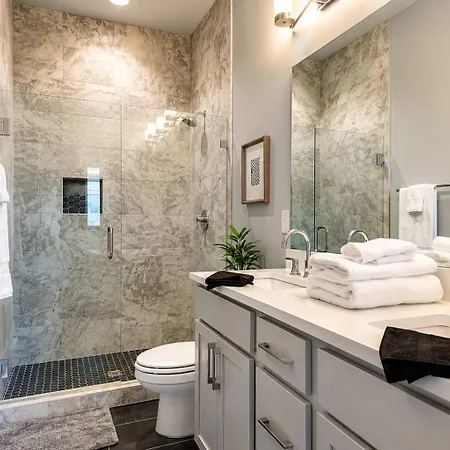 Holiday home Two Luxe Nash Homes Rooftop Vibes Nashville