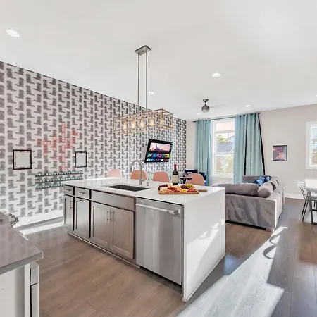 Brand New Views Karaoke Near Downtown * Nashville