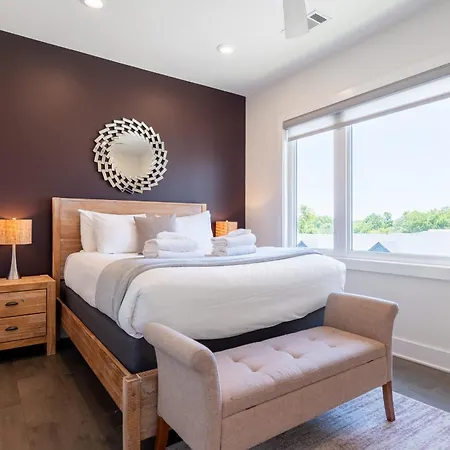 The East Side Vibe By Local Holiday home *