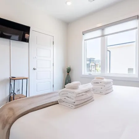 The East Side Vibe By Local Holiday home