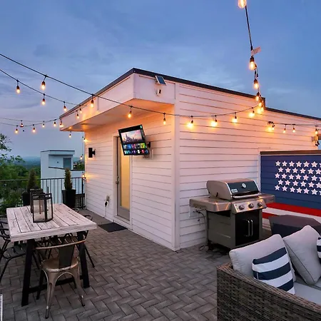 Ultimate Rooftop Double Games Bbq Skyline Views Holiday home *