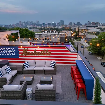 Ultimate Rooftop Double Games Bbq Skyline Views Holiday home Nashville