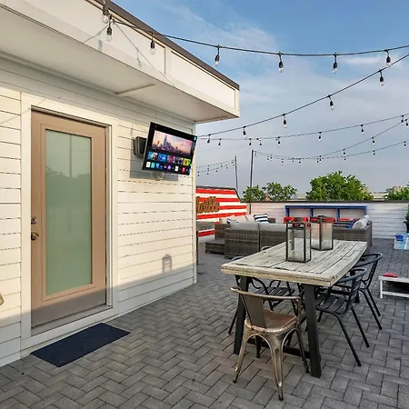 Holiday home Ultimate Rooftop Double Games Bbq Skyline Views *