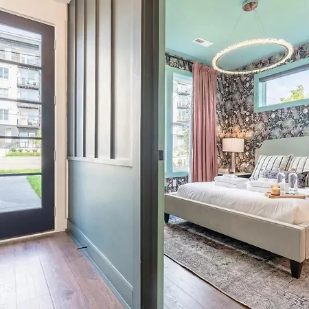 Holiday home Luxe 4br Retreat With Rooftop Fire Pit & Garage Nashville