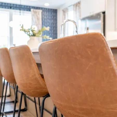 Luxe Group With Hot Tub & Rooftop Lounge Holiday home Nashville