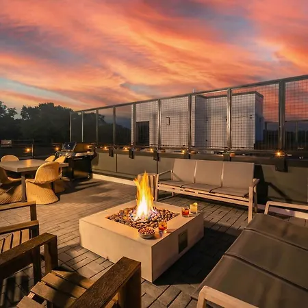 Luxe 4br With Fire Pit Grill And Views * Nashville