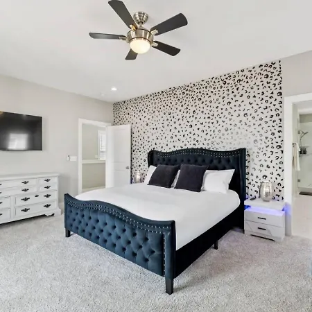 Holiday home Friends In Skyline Places, 10 Min To Broadway, Perfect For Groups