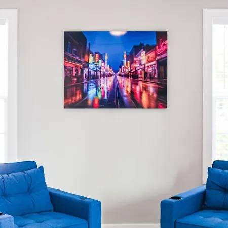 Friends In Skyline Places, 10 Min To Broadway, Perfect For Groups Holiday home Nashville