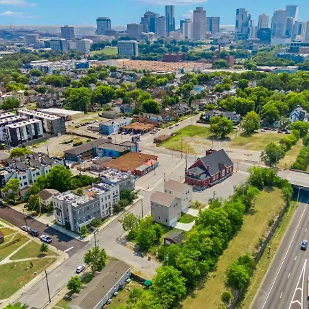 Holiday home Friends In Skyline Places, 10 Min To Broadway, Perfect For Groups Nashville