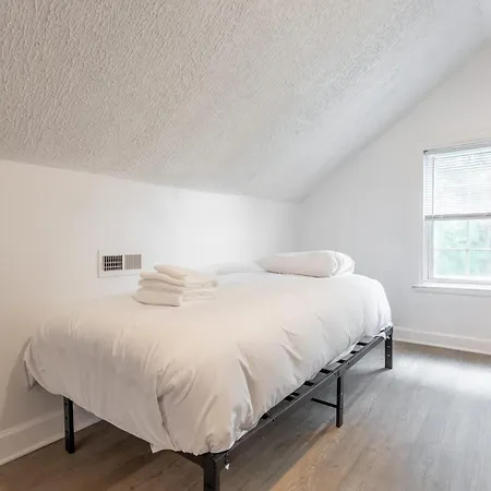 The Hope Hideaway - Cozy In The Nations Holiday home Nashville