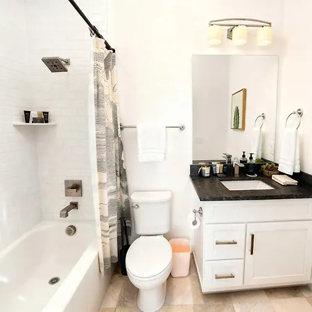 King 3br Retreat & 2-car Garage East * Nashville