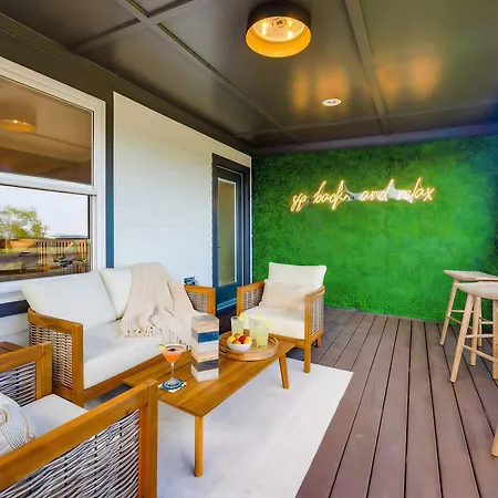 Private Pool Game Compound Minutes To Broadway *