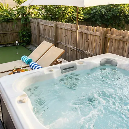 Private Pool Game Compound Minutes To Broadway