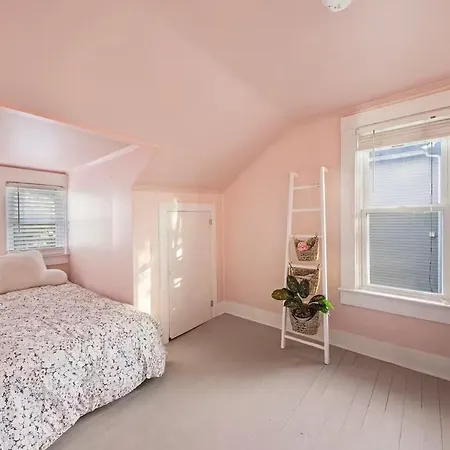 Minutes To Downtown - East Nash 4br,3ba
