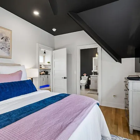 Guest house Deprecated Nashville