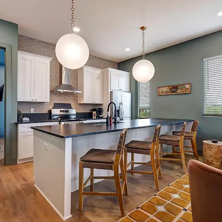 Holiday home The Aloha Hale *