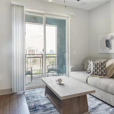 Apartment Landing Modern 2bd Gym Courtyard *