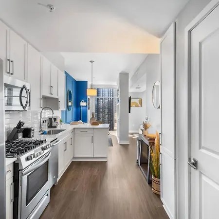 Lux In The Gulch Walkable Stay, Parking Apartment Nashville