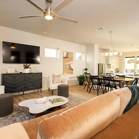 Apartment Work & Unwind | Pool, Sauna & Fitness