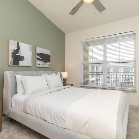 The V Vibe 8818 Apartment