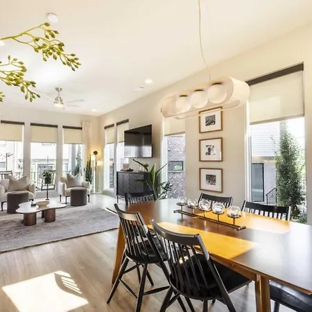Bachelorette Dream | 2 Units | 8 Kings + 8 Baths Apartment