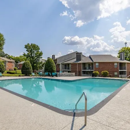Preakness Ideal For Work Or Play *