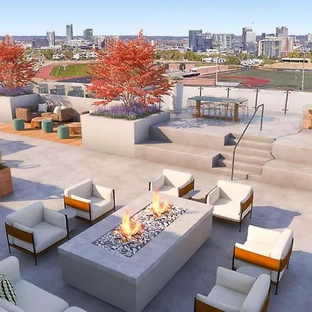 Apartment Landing Modern 2bd Gym Courtyard