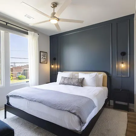 Heated Pool, Sauna & Firepit | Walk To Live Music Apartment Nashville