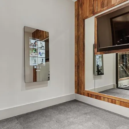 Landing Modern 2bd Gym Courtyard * Nashville