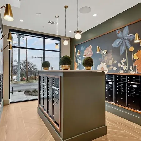 Landing Modern 2bd Gym Courtyard Apartment Nashville
