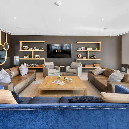 Apartment Broadway Views Lux Gulch Condo+ Private Balcony *