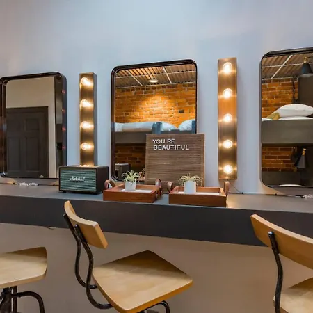Holiday home The Library-downtown Luxury Penthouse Printers Alley Steps To Broadway Nashville