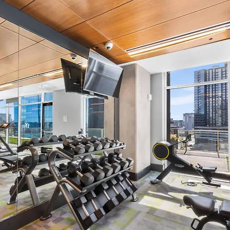Apartment Music For 2 Gulch, Pool & Whole Foods Nashville