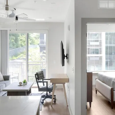 Apartment Landing Modern 2bd Gym Courtyard