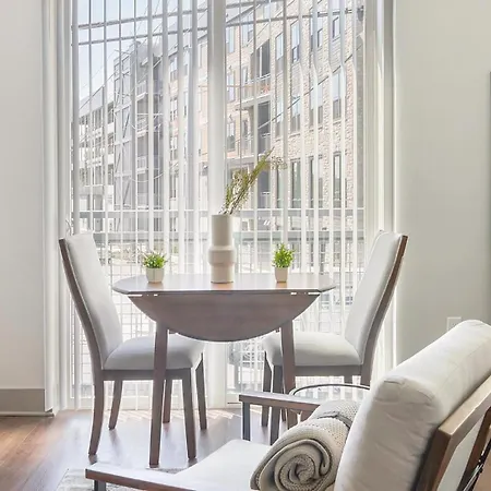 Landing Modern 2bd Gym Courtyard Apartment Nashville